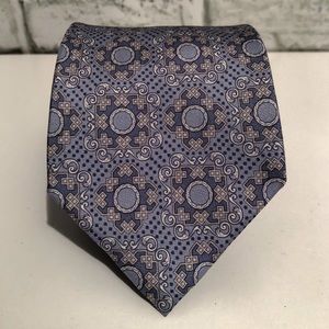 EUC Versace 100% Silk Necktie Made in Italy